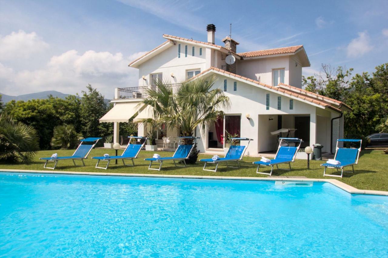 Villa Diadema Vezzi Portio ภายนอก รูปภาพ